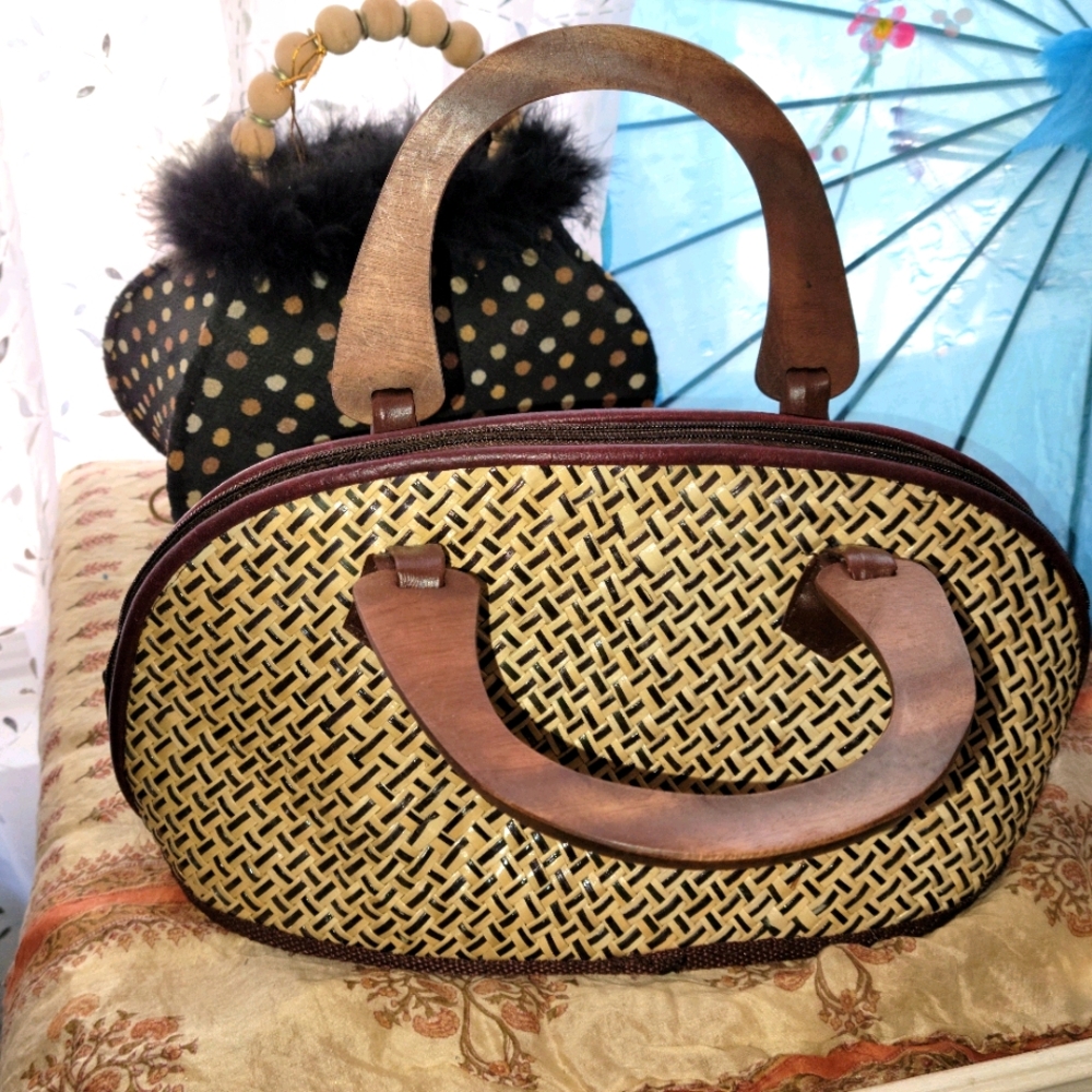 Cute wood style vintage purse